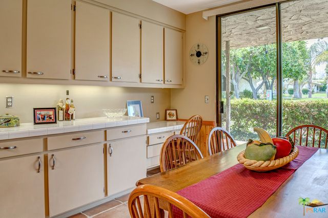 1597 E Sierra Way, Palm Springs, CA 92264