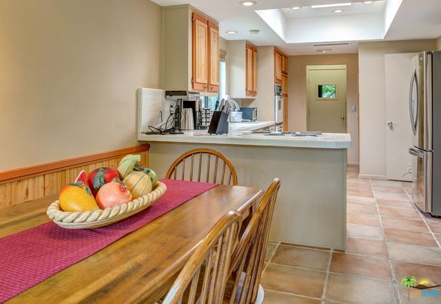 1597 E Sierra Way, Palm Springs, CA 92264