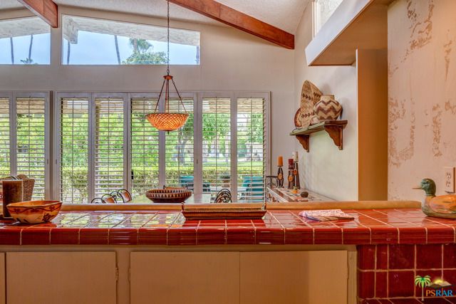1597 E Sierra Way, Palm Springs, CA 92264
