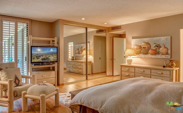 1597 E Sierra Way, Palm Springs, CA 92264