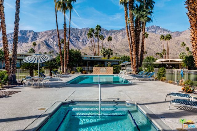 1597 E Sierra Way, Palm Springs, CA 92264