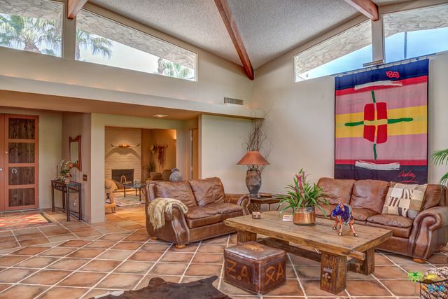 1597 E Sierra Way, Palm Springs, CA 92264