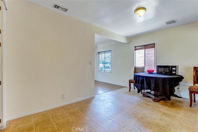 7432 Farmdale, North Hollywood, CA 91605