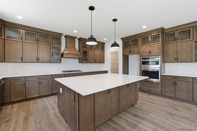 16148 Aurora Court, Ellisville, MO 63021