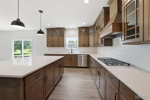 16148 Aurora Court, Ellisville, MO 63021