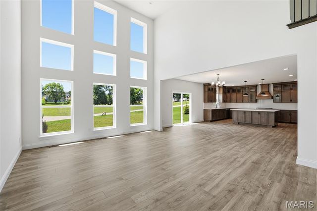 16148 Aurora Court, Ellisville, MO 63021