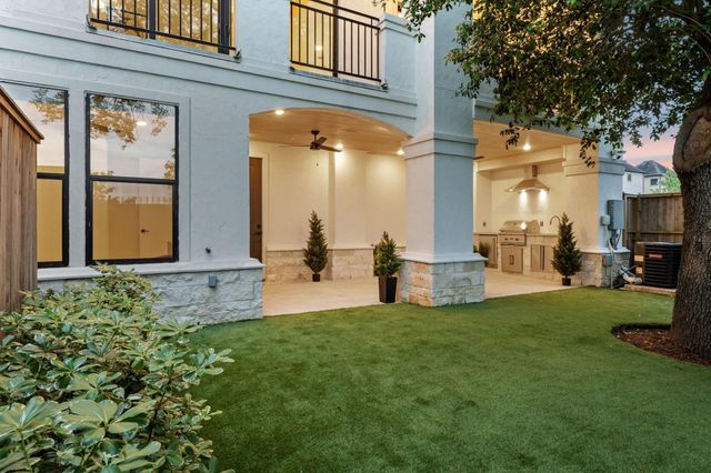 611 N Live Oak Street, Houston, TX 77003