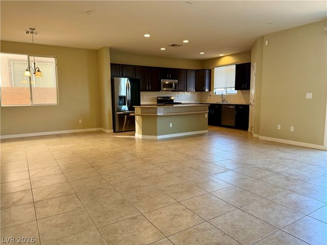 7628 Schuders Avenue, Las Vegas, NV 89178