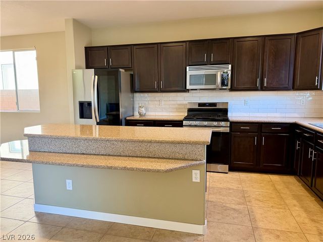 7628 Schuders Avenue, Las Vegas, NV 89178