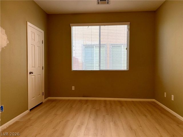 7628 Schuders Avenue, Las Vegas, NV 89178