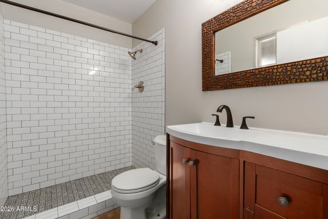 1874 E GENEVA Drive, Tempe, AZ 85282