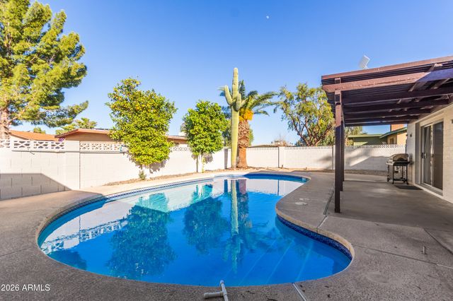 1874 E GENEVA Drive, Tempe, AZ 85282