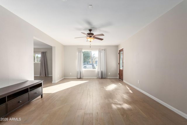 1874 E GENEVA Drive, Tempe, AZ 85282