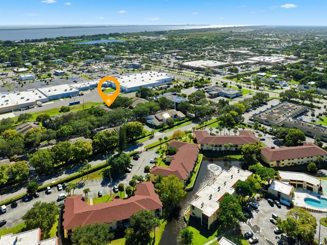 2080 Colonial Road 1, Fort Pierce, FL 34950