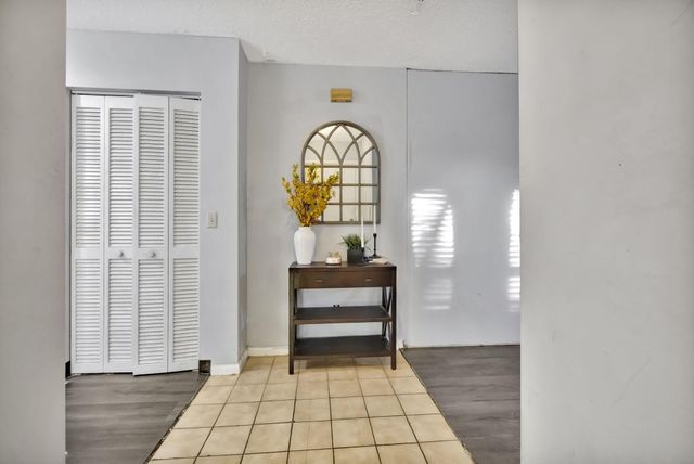 2080 Colonial Road 1, Fort Pierce, FL 34950