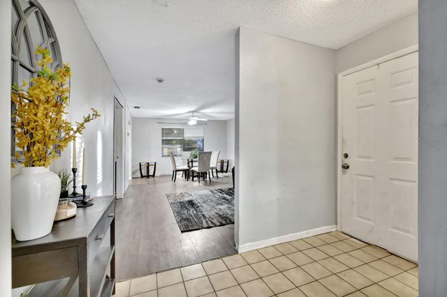 2080 Colonial Road 1, Fort Pierce, FL 34950