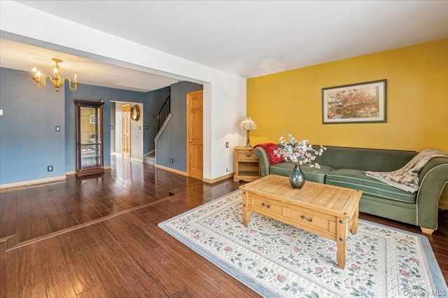 20 Heritage Drive B, New City, NY 10956