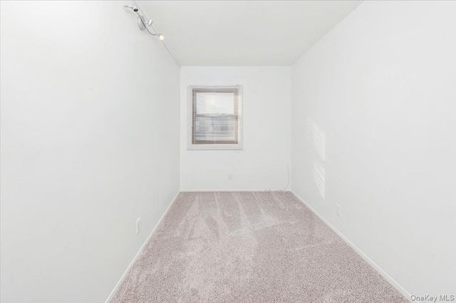 20 Heritage Drive B, New City, NY 10956