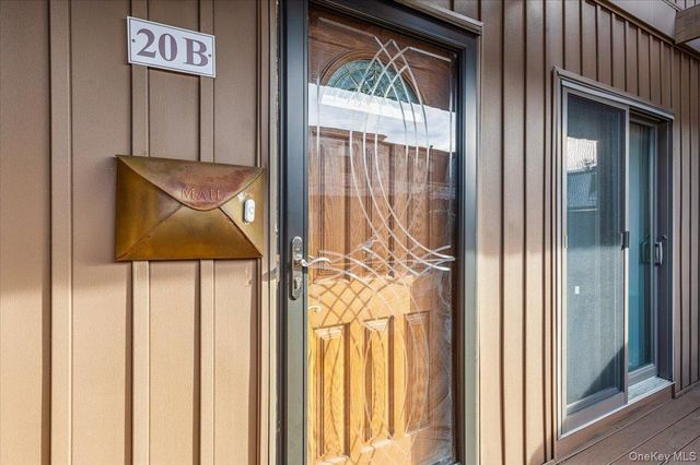 20 Heritage Drive B, New City, NY 10956