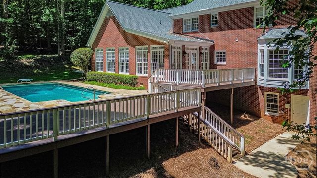 1080 Riverside Drive, Watkinsville, GA 30677