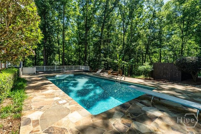 1080 Riverside Drive, Watkinsville, GA 30677