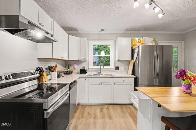 7320 Ewing Place, Raleigh, NC 27616