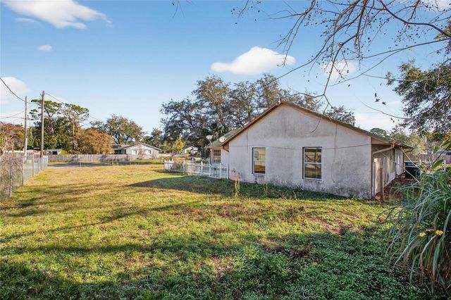 3204 SAINT JAMES AVENUE, Deltona, FL 32738