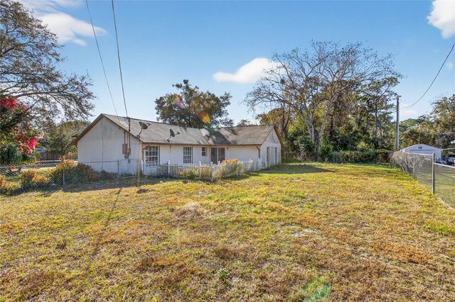 3204 SAINT JAMES AVENUE, Deltona, FL 32738