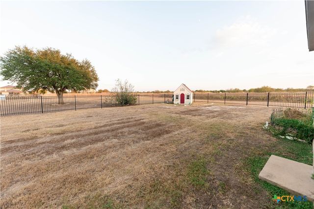 127 Eleanor Lane, Bastrop, TX 78602