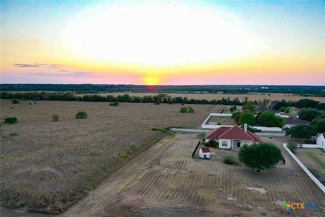 127 Eleanor Lane, Bastrop, TX 78602