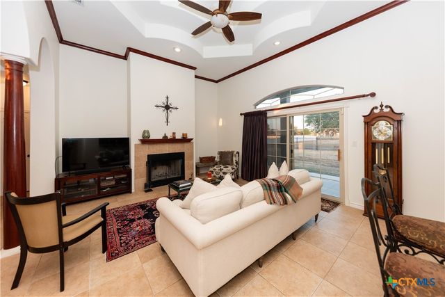 127 Eleanor Lane, Bastrop, TX 78602