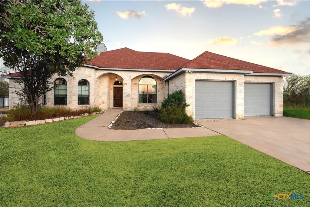 127 Eleanor Lane, Bastrop, TX 78602