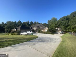 624 Kristen Court, Mcdonough, GA 30252