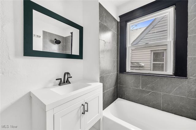 3346 Marvin Avenue, Cleveland, OH 44109