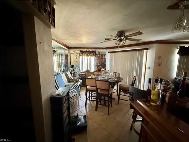 3704 Summer PL, Virginia Beach, VA 23453