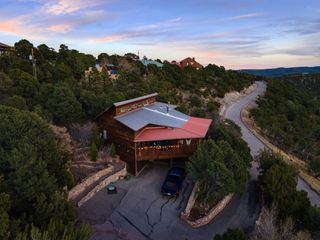 35 Manana Drive, Cedar Crest, NM 87008