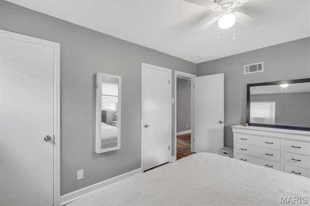 962 Buckeye Drive, Ferguson, MO 63135