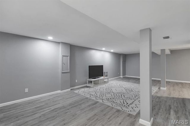 962 Buckeye Drive, Ferguson, MO 63135