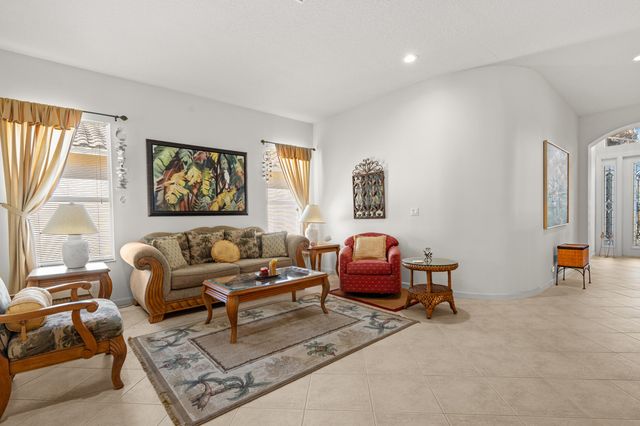 333 NW Springview Loop, Port St. Lucie, Port St Lucie, FL 34986