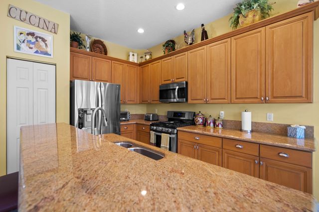 333 NW Springview Loop, Port St. Lucie, Port St Lucie, FL 34986