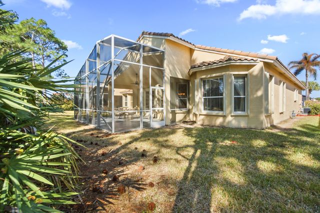 333 NW Springview Loop, Port St. Lucie, Port St Lucie, FL 34986