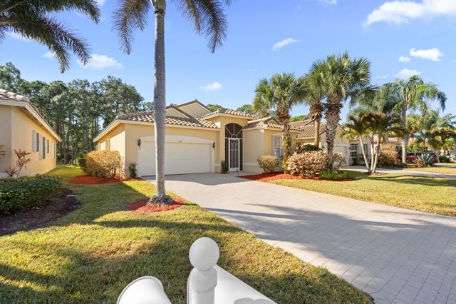 333 NW Springview Loop, Port St. Lucie, Port St Lucie, FL 34986