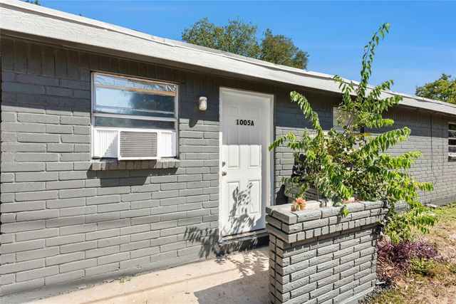 1011 Hackberry ST A&B, San Marcos, TX 78666