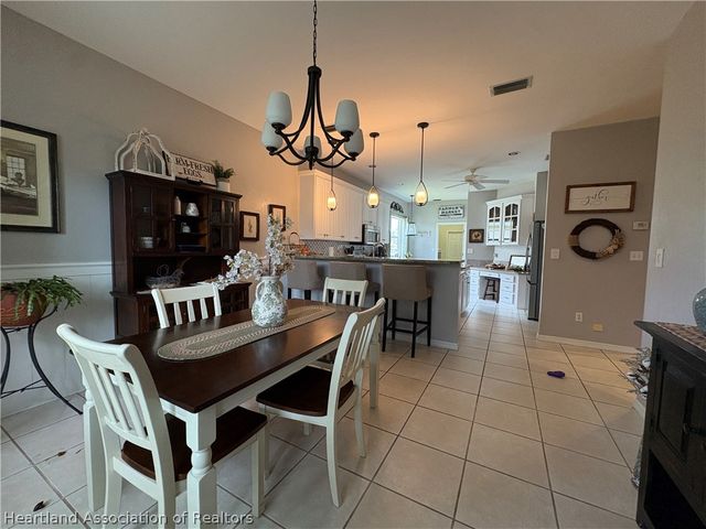 2843 Meadowood Lane, Sebring, FL 33875