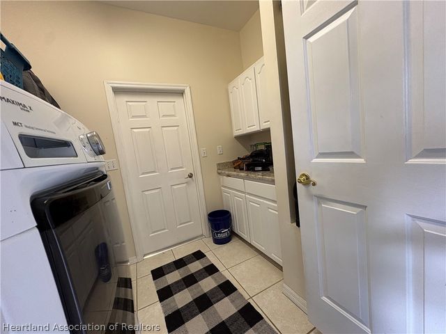 2843 Meadowood Lane, Sebring, FL 33875