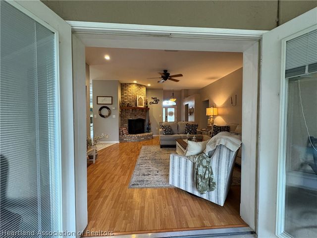 2843 Meadowood Lane, Sebring, FL 33875