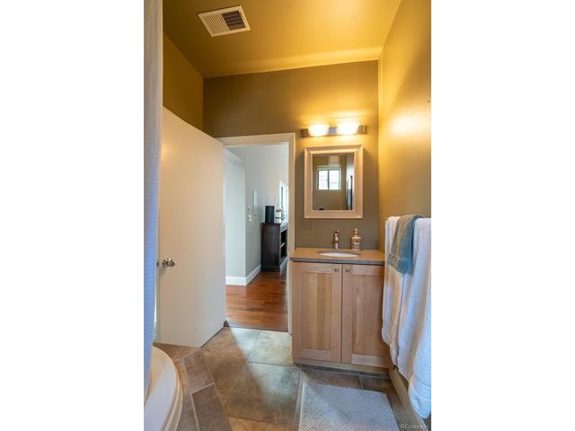930 Acoma St 301, Denver, CO 80204