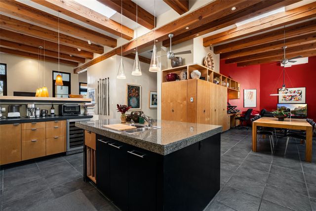 16 Plano Arbolito, Santa Fe, NM 87506