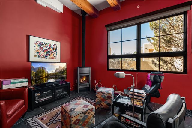 16 Plano Arbolito, Santa Fe, NM 87506