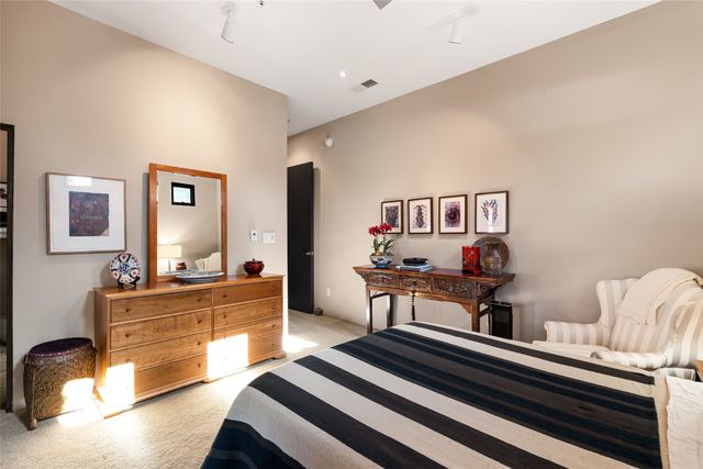 16 Plano Arbolito, Santa Fe, NM 87506